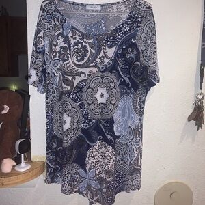 Blue Paisley Short-Sleeve Women's Top - Classic Pattern